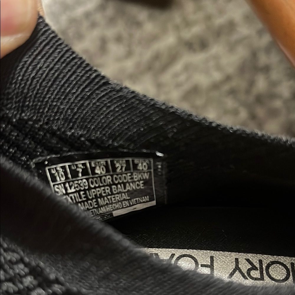 Skechers Black and White Sneakers with Breathable Mesh - Picture 10 of 10